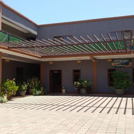 Lush Garden Business Hotel Аруша Екстериор снимка