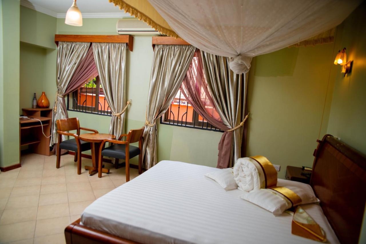 Lush Garden Business Hotel Аруша Екстериор снимка